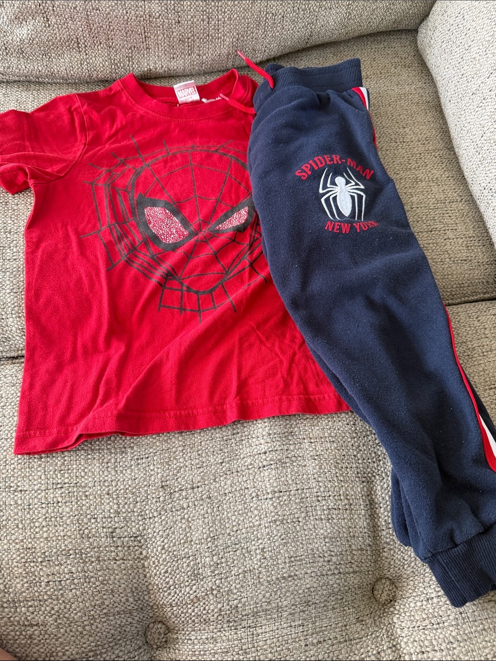 Marvel Spider-Man Red Short-Sleeve Top & Navy Jogger Pajama Set